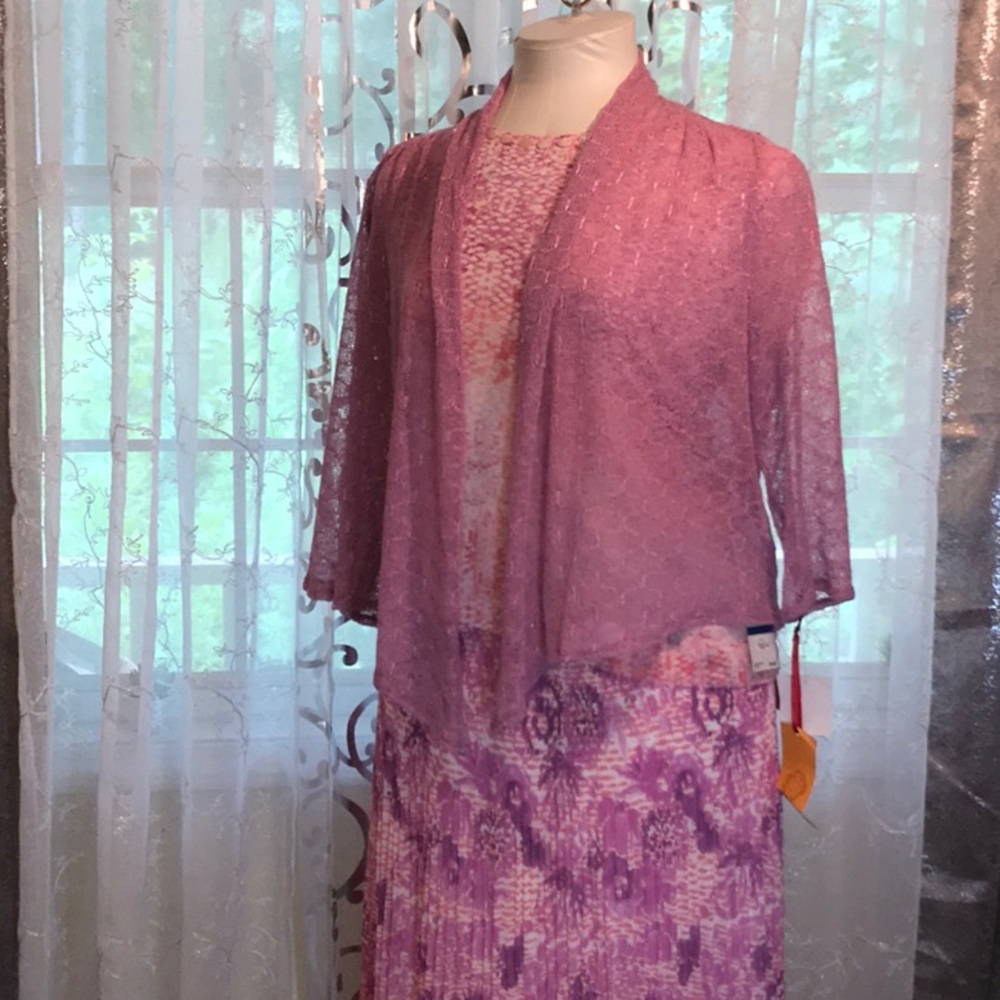 2 pc lovely dress 🍑